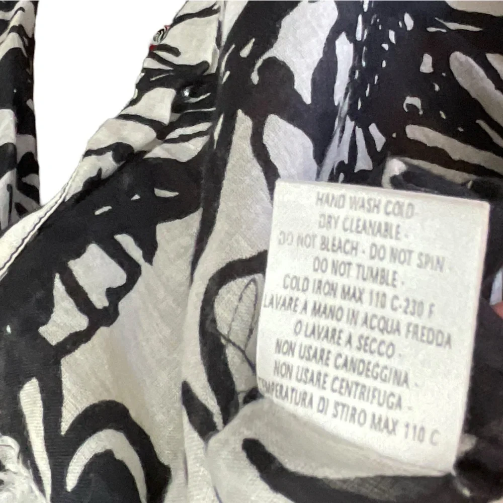 Gucci Monochrome Floral Shirt - Picture 10 of 14